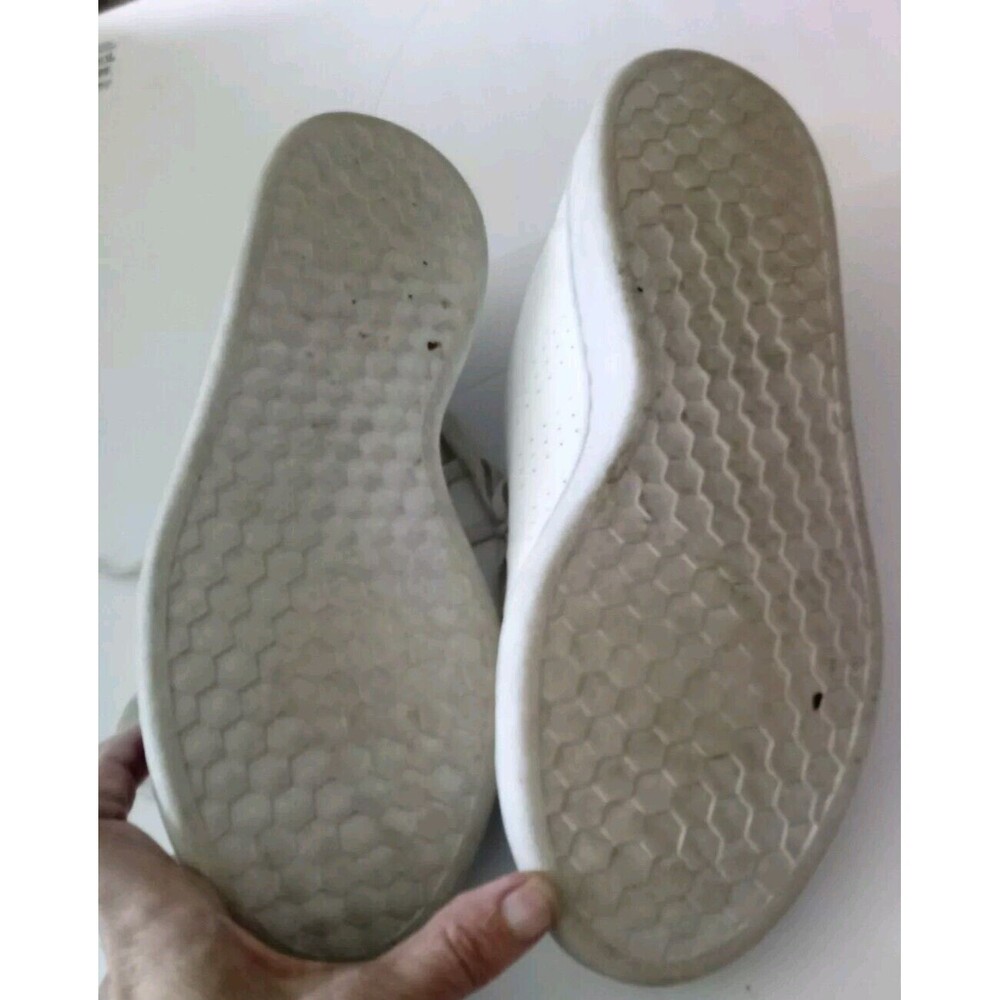 Size 9 ADIDAS ADVANTAGE SNEAKER WOMENS Color: Cloud White / Copper Metallic - Picture 2 of 7